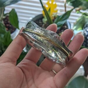 Sterling silver spinner hammered bangle bracelet
